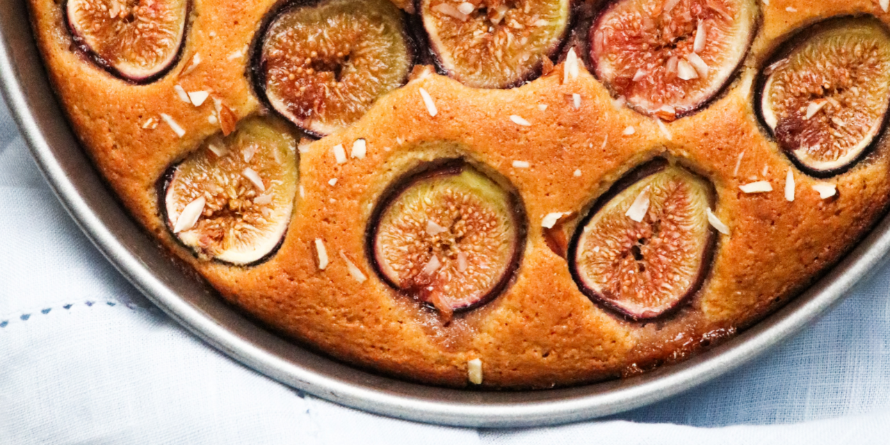 Le gâteau aux figues et noisettes